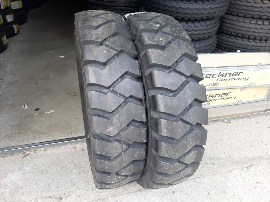Cauciucuri noi de stivuitor garantie livrare rapida 7.00-15 BKT 12PR