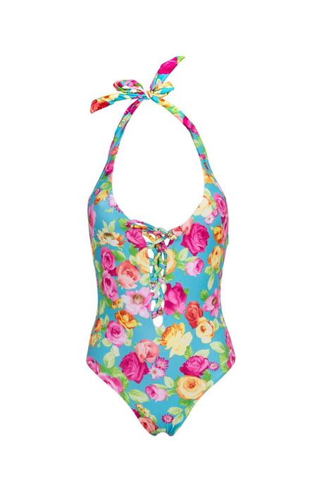 Бански костюм на едро