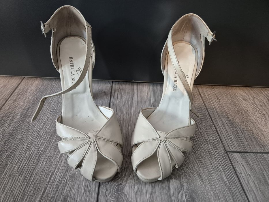 Sandale bej piele naturala