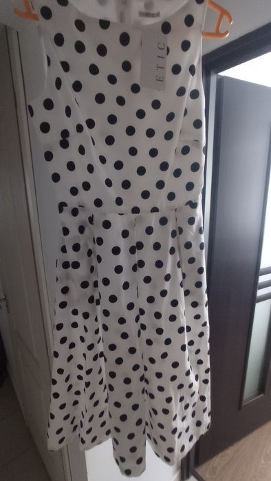 Rochie cu buline