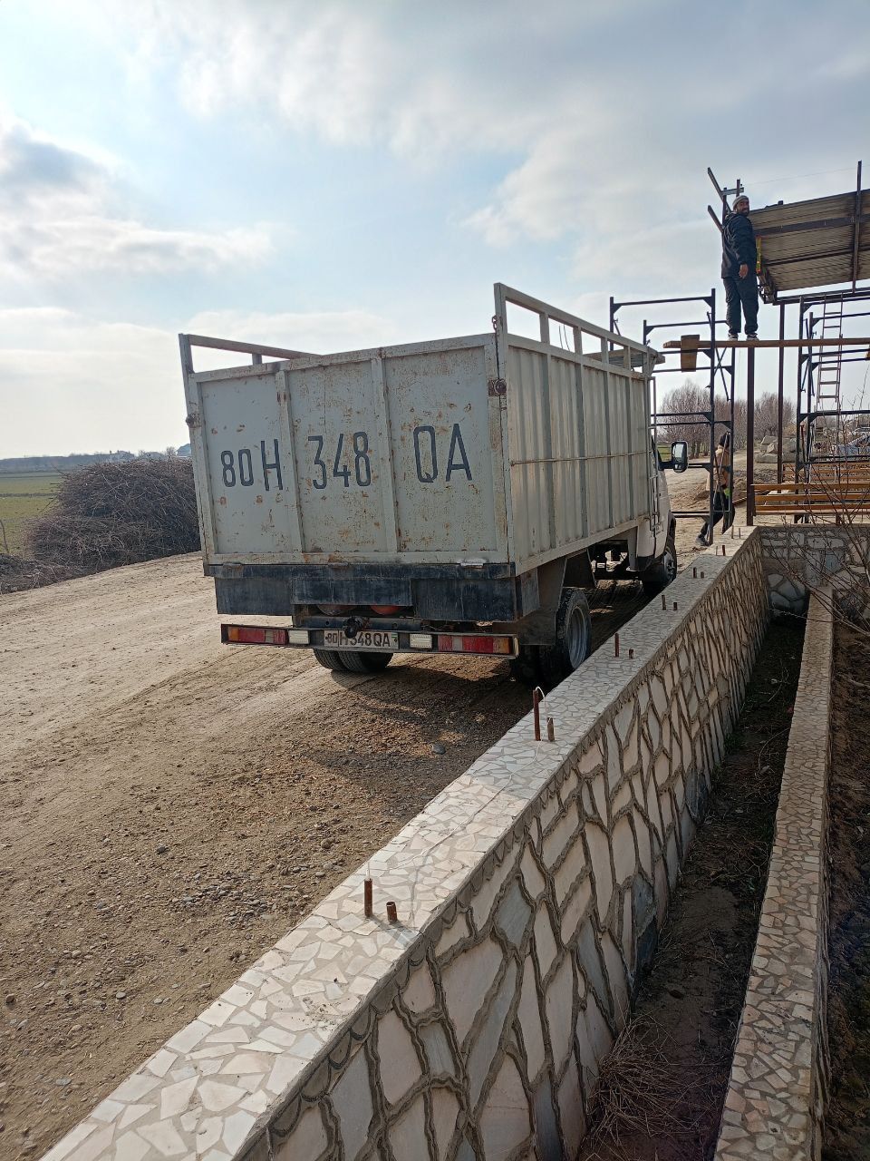 Gazell yuk bortli