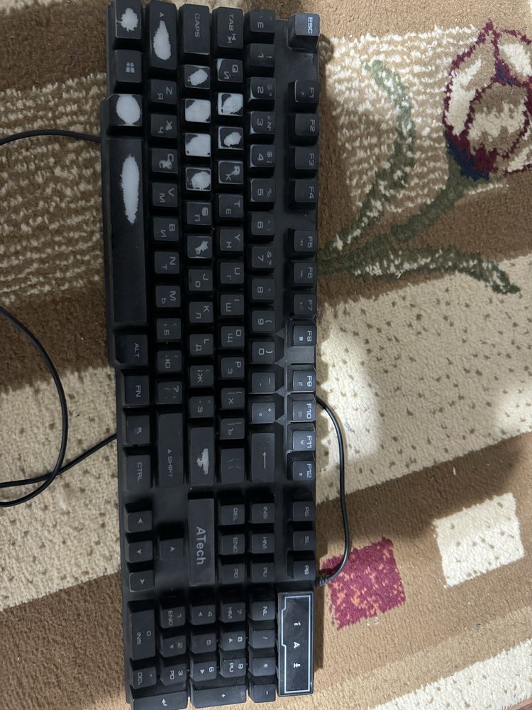 Игровая клавиаутра