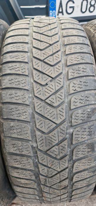215 55 17 Pirelli 4 anvelope iarna
