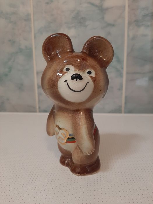 Статуэтка Олимпийский мишка