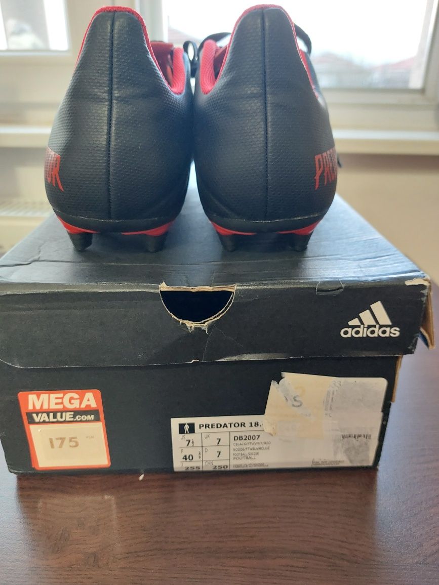 Футболни обувки за юноши Adidas Predator DB2007