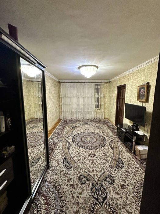 Uy sotiladi Aviasozlar 4 2xona