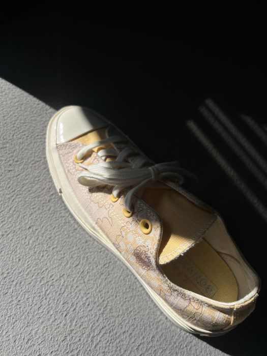 Дамски обувки Converse