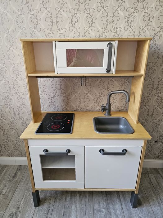 Продам детскую кухню ИКЕЯ