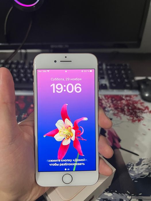 Продам Айфон 8 в идеальном состоянии