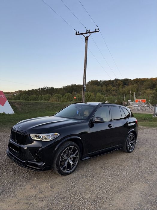 Vand BMW X5 (accept si unele variante)