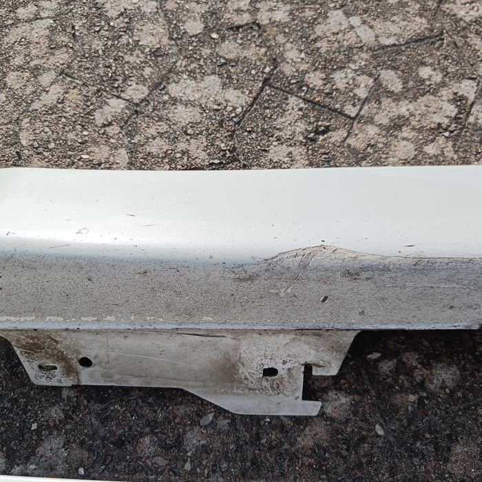 Странични прагове за BMW F26