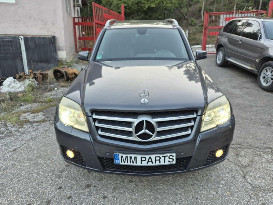 Mercedes GLK320CDI 224кс панорама черен таван ксенон автоматик НА ЧАСТ