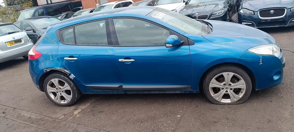 Dezmembrari / Dezmembrez Renault Megane 3 1.6 K4M (858) cutie viteze manuală K4M(858) cod culoare TERNA