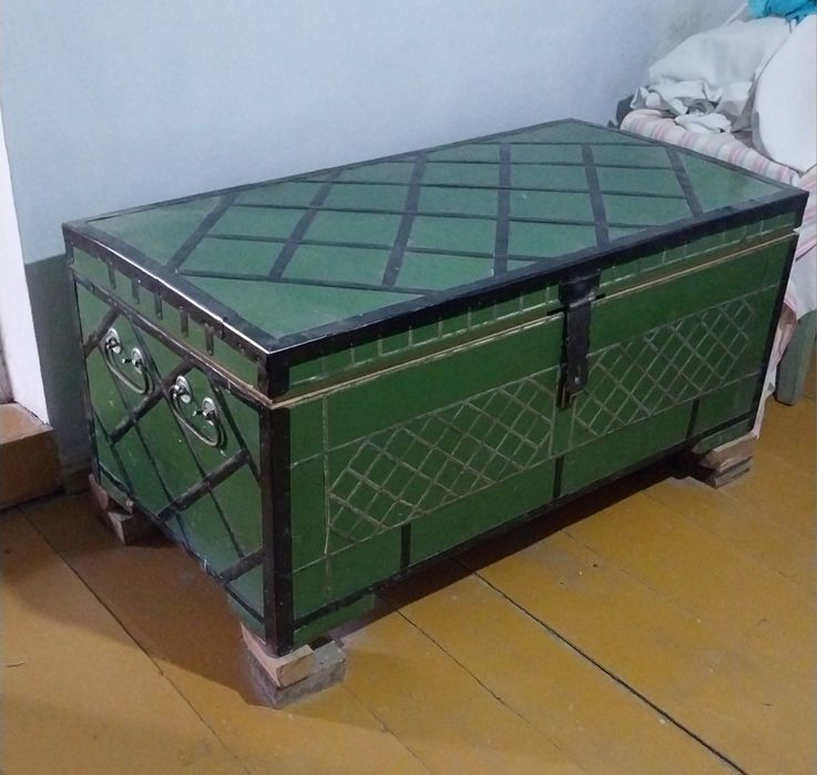 Сундук.Большой.Старинный.Дерево.