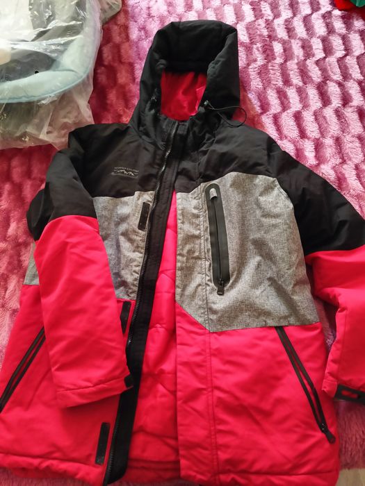 Мужская куртка сатылады