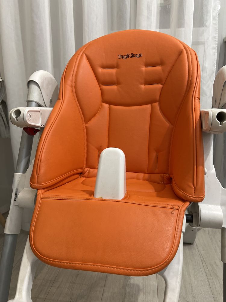 Стульчик для кормления Peg perego