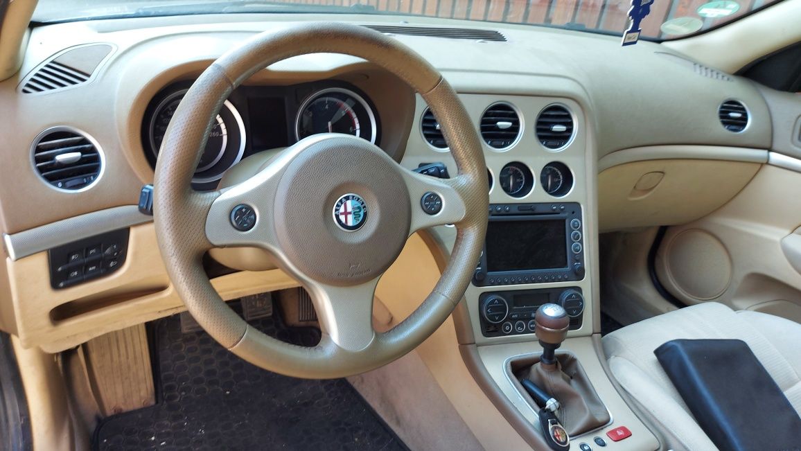 Bord alfa romeo 159