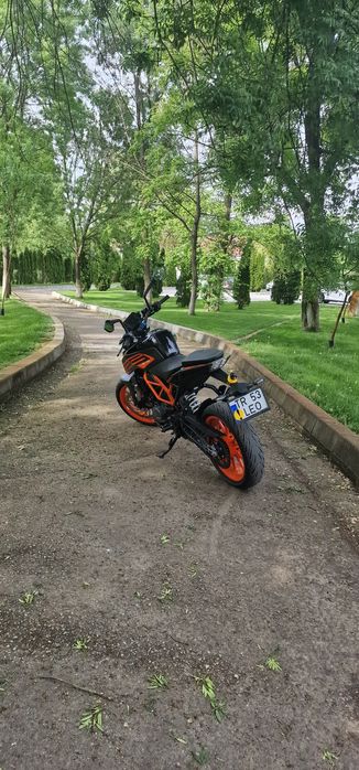 Ktm duke 125 2023 (nu yamaha , honda , cbr,mt,yzf)