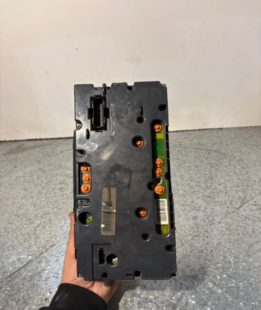 Ceasuri bord Volkswagen VW Golf a 3-a generatie