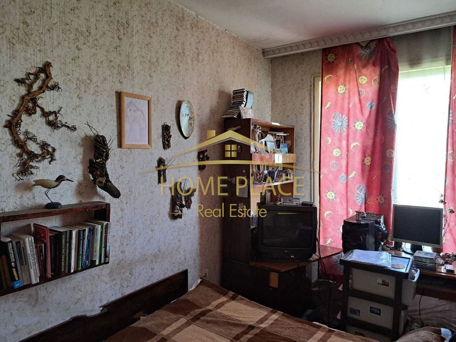 Дава се под наем Четиристаен апартамент в Варна, Колхозен пазар - 80 кв.м за 459 € - Снимка #2