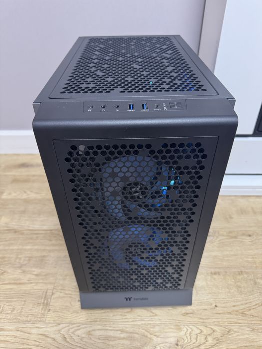Корпус Thermaltake Ceres 300 TG ARGB