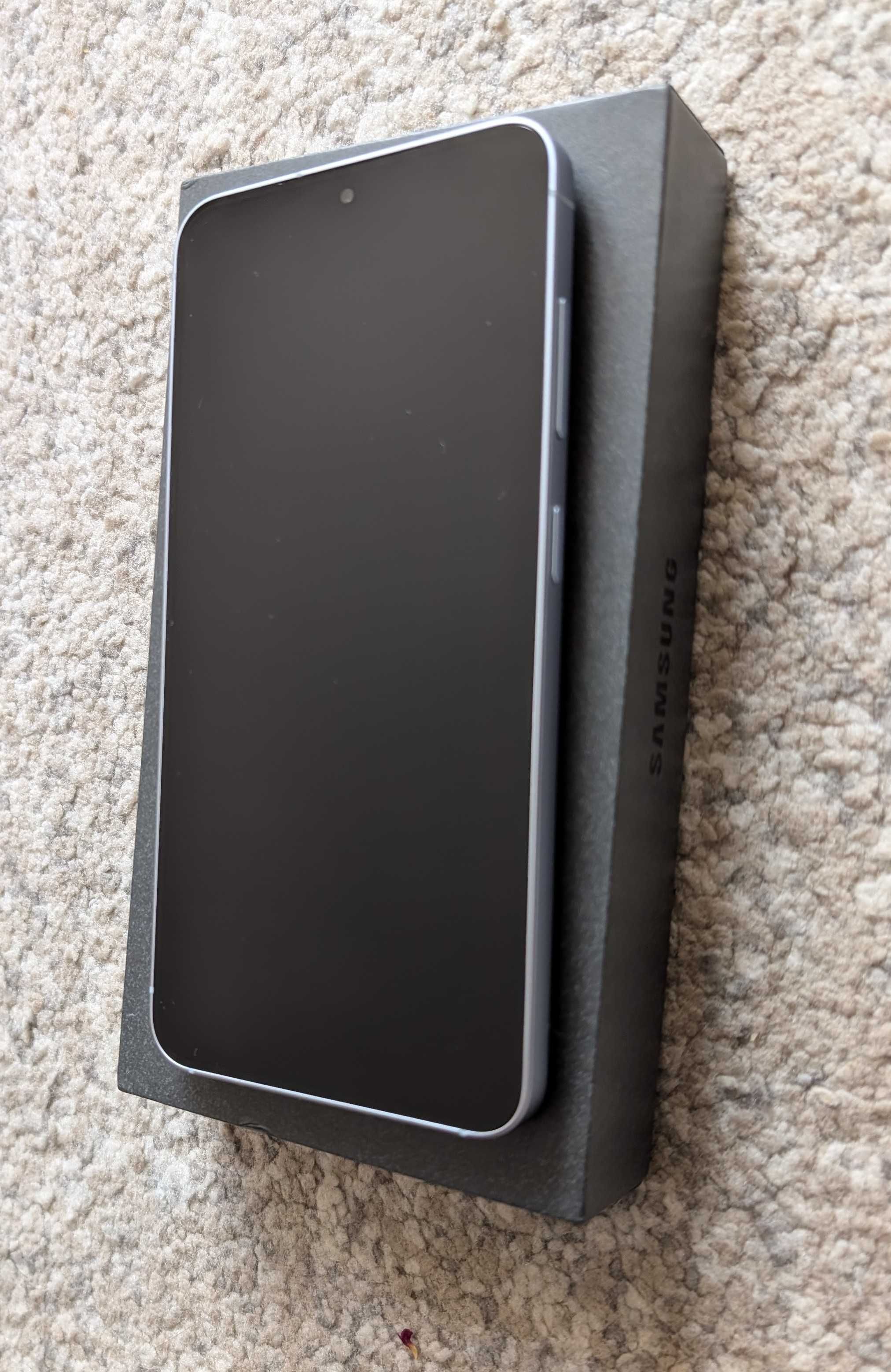 Samsung S25, 12/128GB, НОВ!