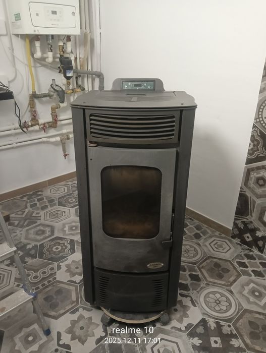 Sobă pe ,peleți cu ventilator