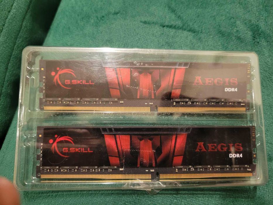 Рам памет 2x8GB DDR4 3000 G-Skill Aegis CL16 - F4-3000C16D-16GISB