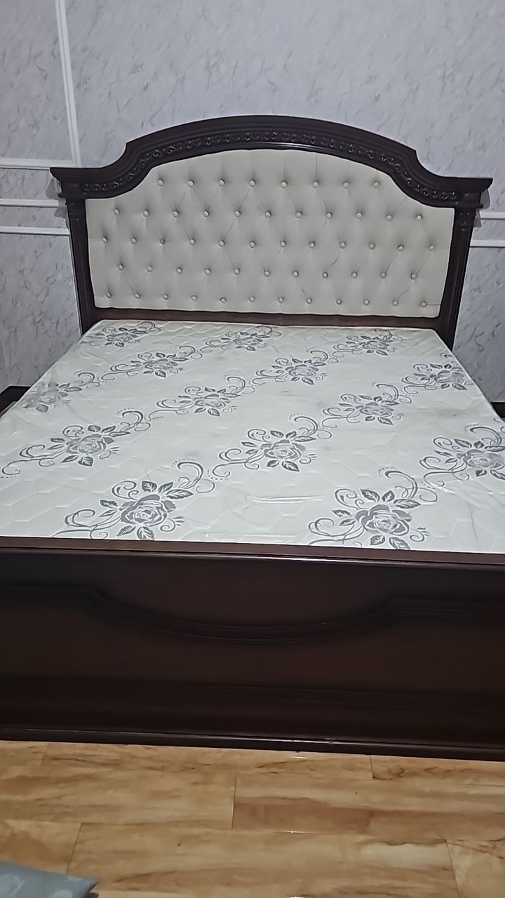 Спальни гарнитур новая
