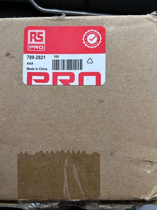 100 броя нови RS PRO RS PRO алкални  AAA Battery 1.5V