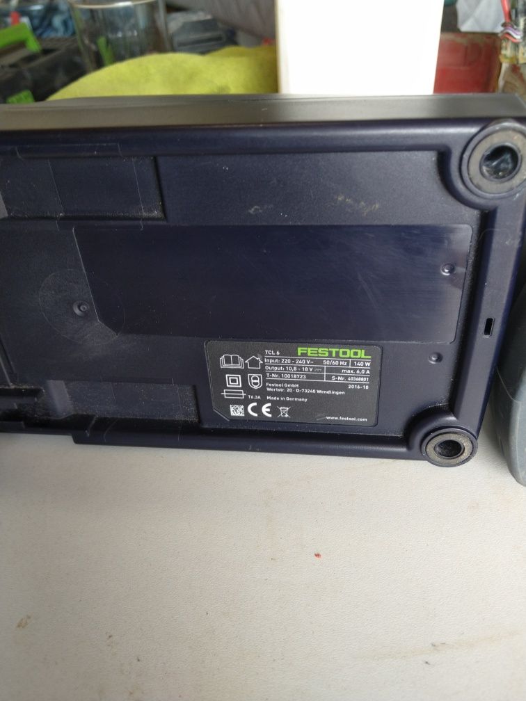 Festool зарядная устройство и аккумулятор!