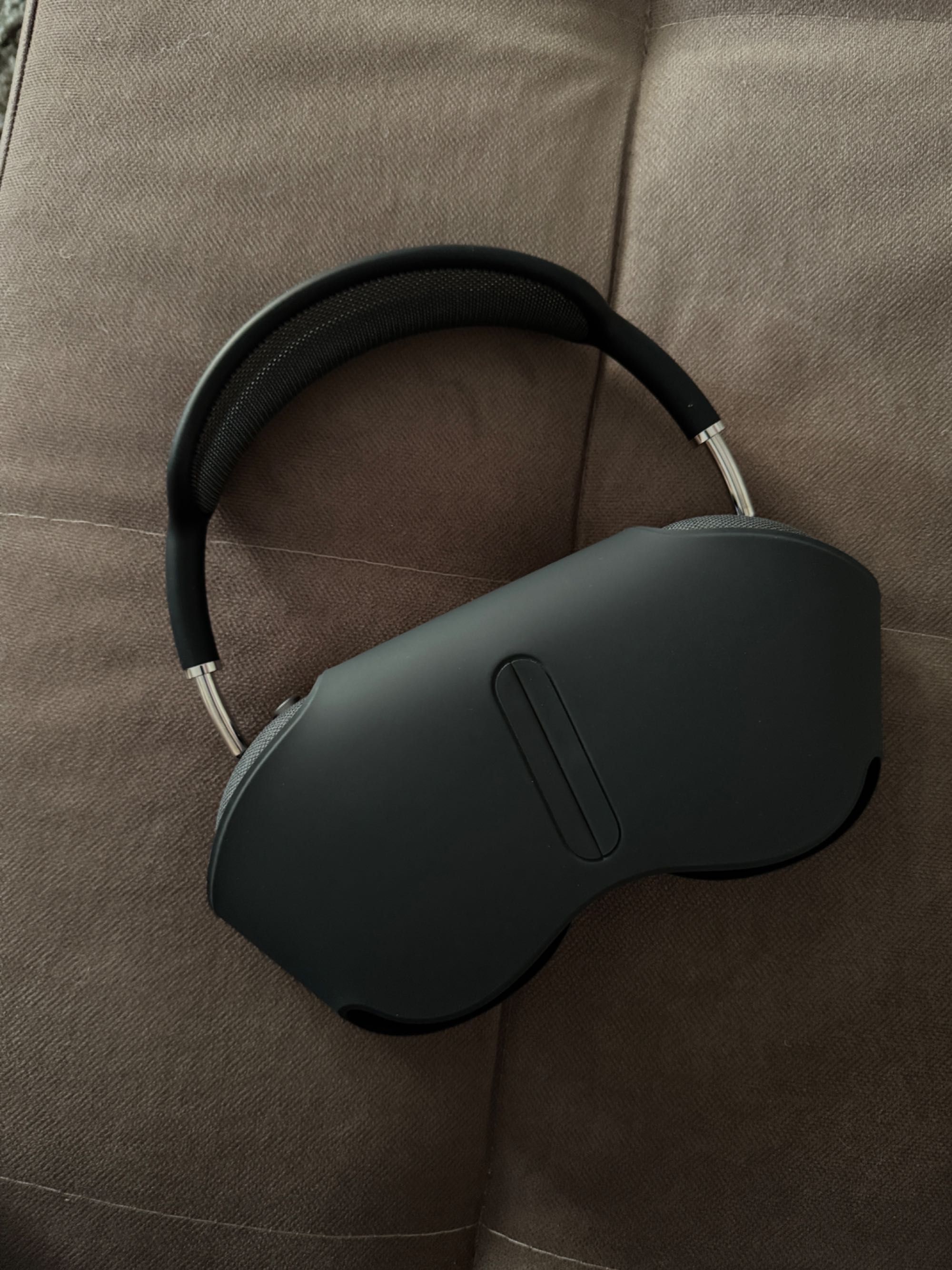 AirPods Max (2023)
