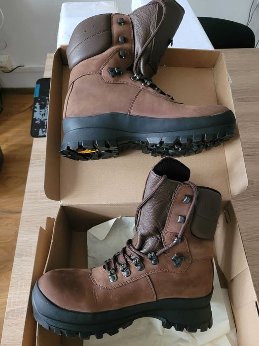 Bocanci impermeabili bărbați