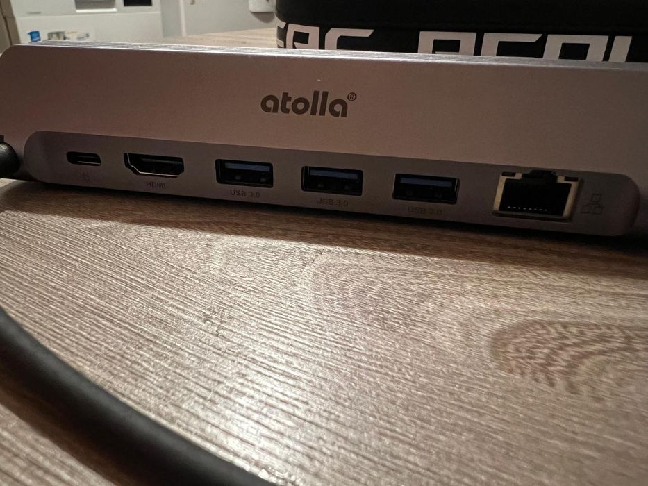 Vând ASUS ROG ALLY varianta Z1 EXTREME că noua