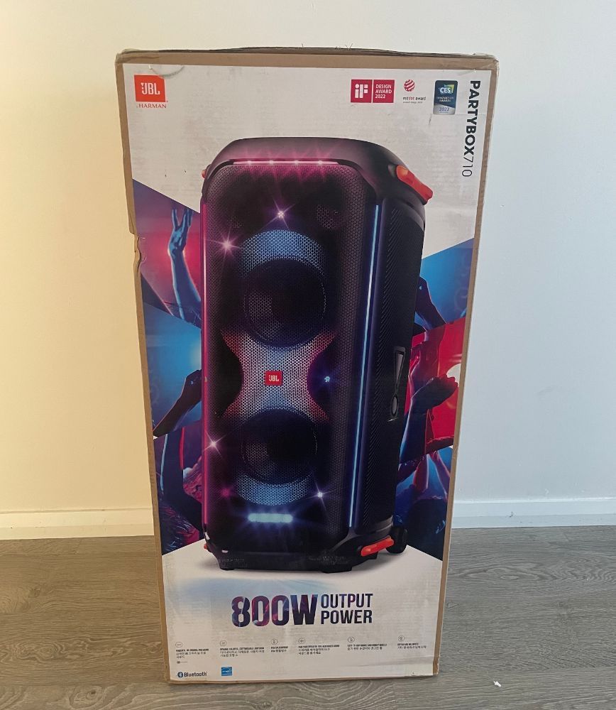 Sistem audio, doua boxe JBL PartyBox 710 de inchiriat pentru petrceri