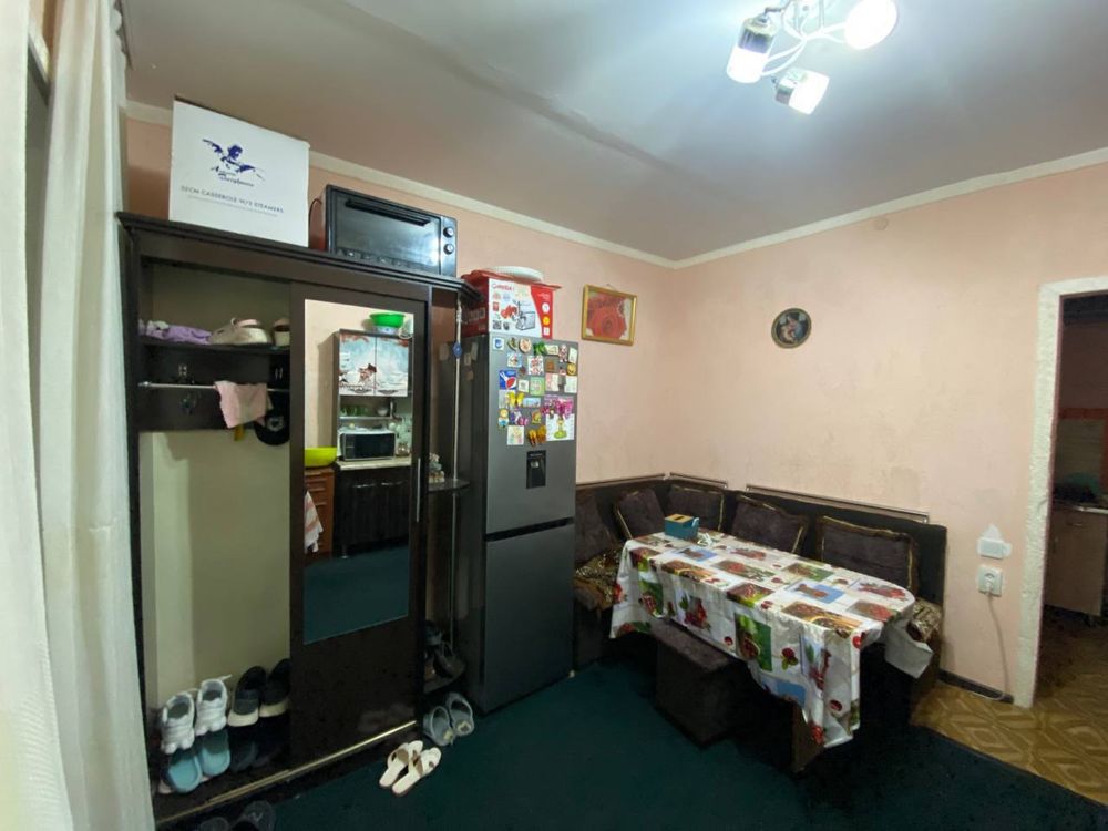 Продается 4 ком квартира