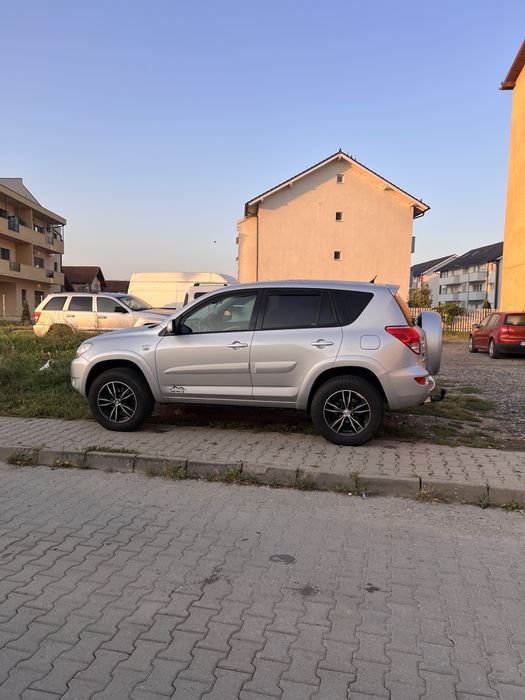 Toyota rav4 4x4 blocabil, ridicata, curata fara rugina!
