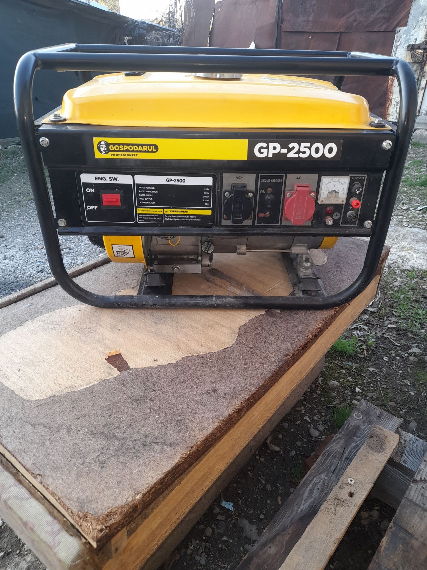 Generator curent