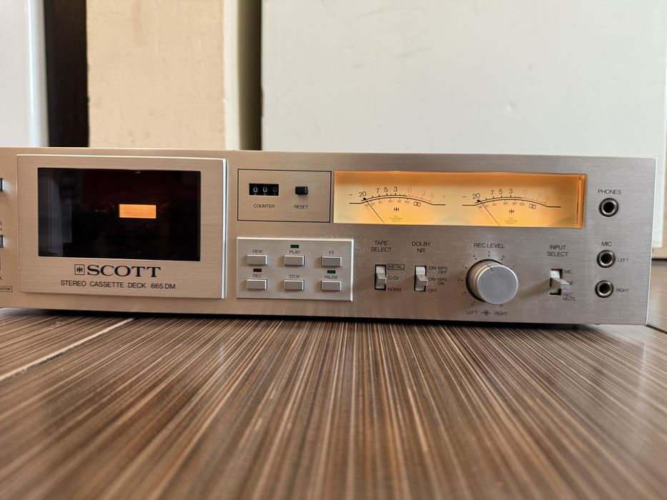Scott 665 Касетен Дек