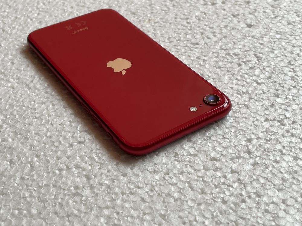 iPhone SE 2020 64Gb Red