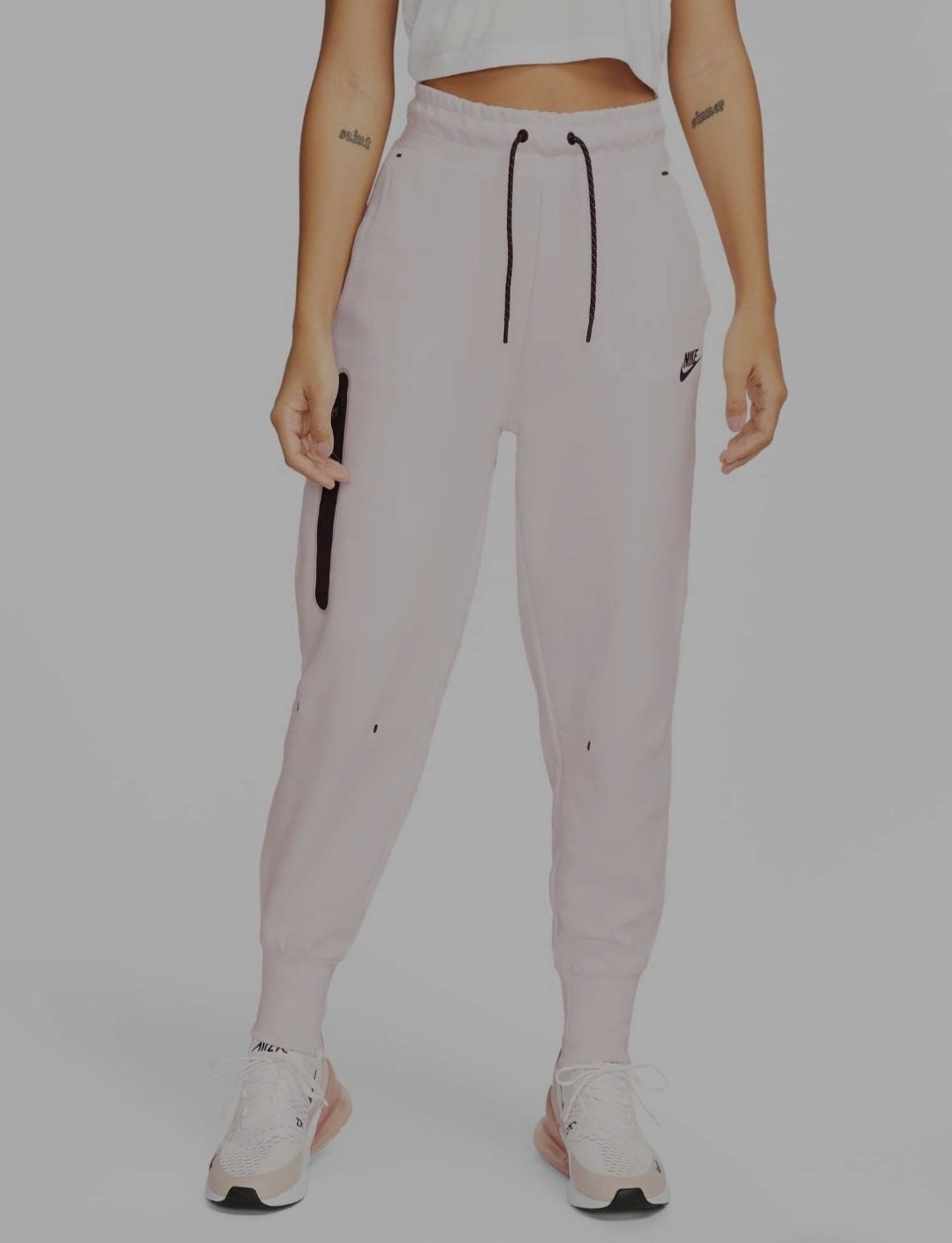 Nike Спортно долнище W TCH FLC ESSNTL HR PNT