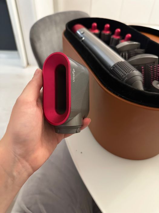 Dyson airwrap complete