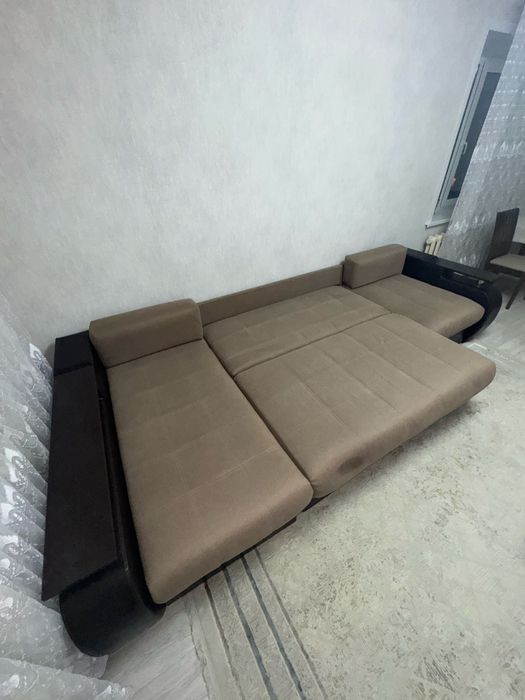 Продам диван в отличном состоянии