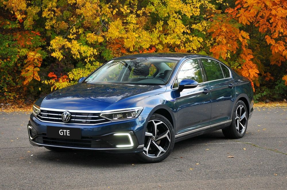 Volkswagen Passat PASSAT GTE, 1.4 hybrid, 218 cp, Matrix