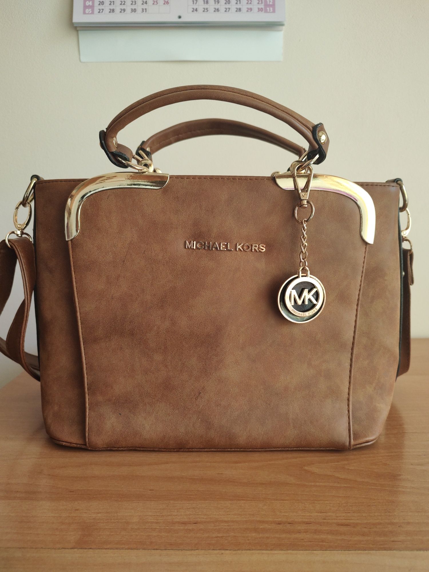 Чанта Michael Kors,  Nine West, Doca