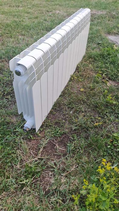 Calorifer tip Radiator Aluminiu