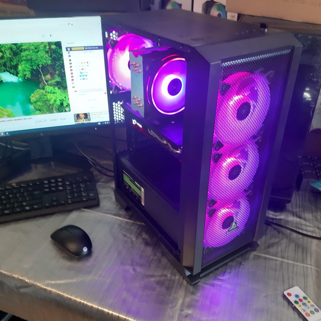 Pc gaming i7 8700K 32gb Ram GTX 1080 TI RX 580/590 8GB ssd 1Tb