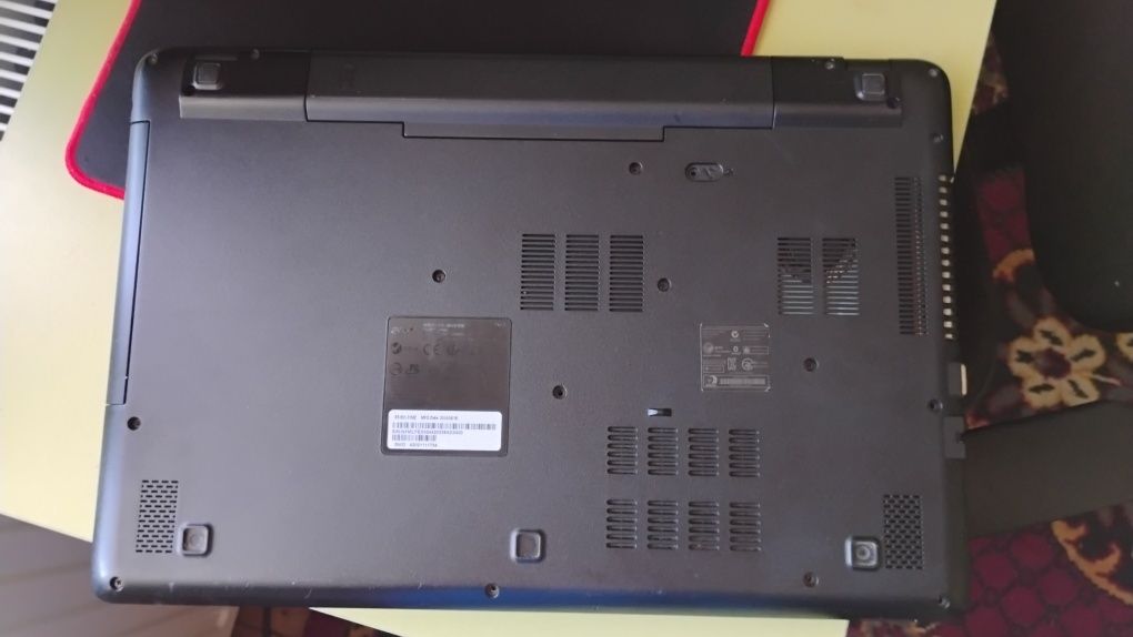 Предлагам Лаптоп Acer