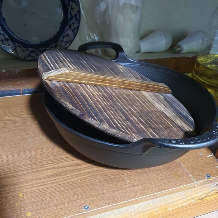 Qozon bor chogan olinganiga 1 oy bo'ldi 7 litr narxi : 350.000