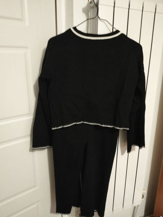 Costum dama tricotaje